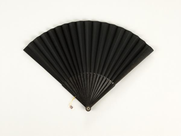 清金士松書乾隆御製詠漢玉韘等二首　成扇