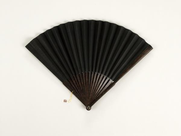 清于敏中書乾隆御製題至正條格等四庫全書詩七首　成扇