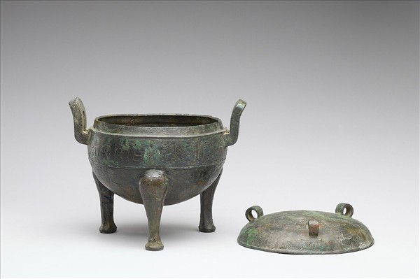 獸帶紋鼎