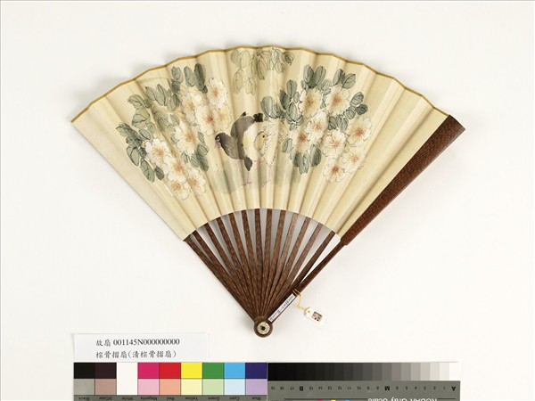 清人花鳥　成扇