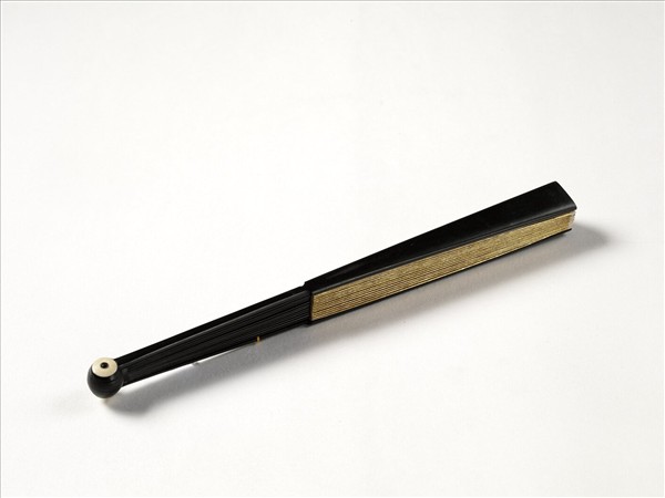 清人花鳥　成扇