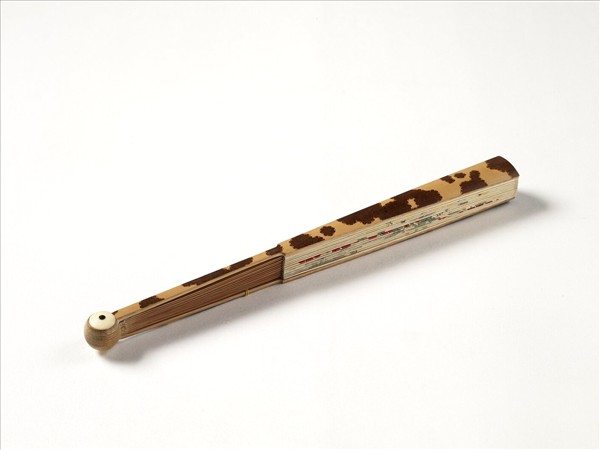 清人花鳥　成扇