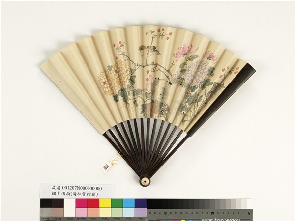 清人花鳥　成扇