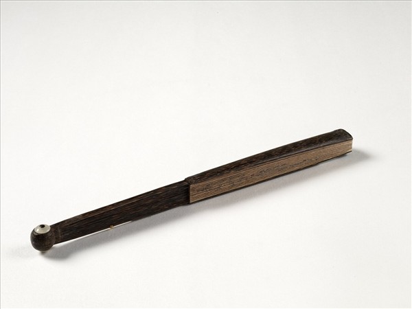 清乾隆御筆米芾韓馬帖吳焯人物　成扇　乾隆御筆米芾韓馬帖