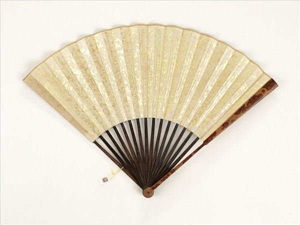 明張復畫山水　成扇