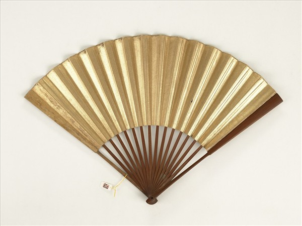 無款設色畫山水　成扇