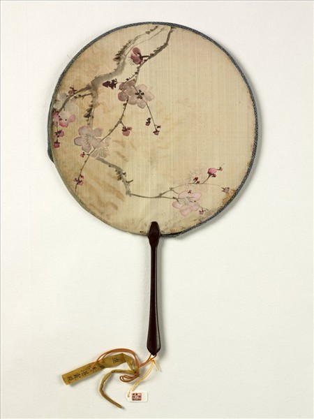 清人畫梅　成扇