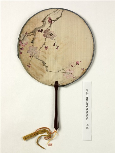 清人畫梅　成扇