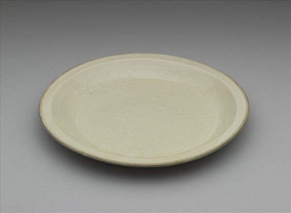 定窯 白瓷印花舞鳳紋盤