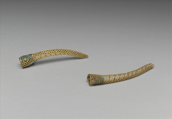 鍍金鏤空點翠雙喜指甲套