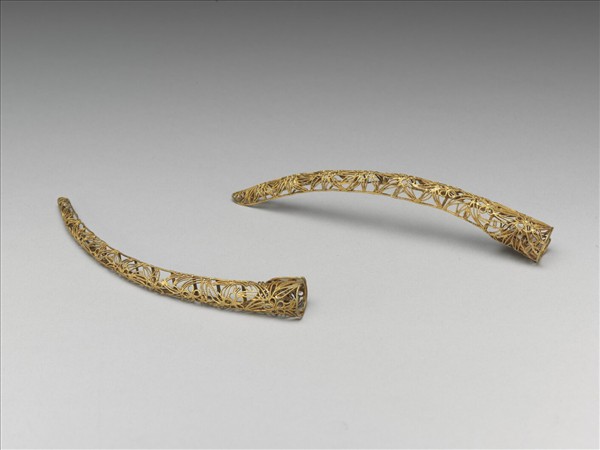 銀鍍金纍絲梅竹紋指甲套