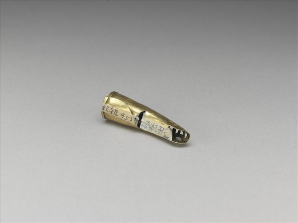 銀鍍金鏤空錢紋指甲套