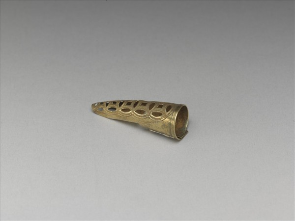 銀鍍金鏤空錢紋指甲套