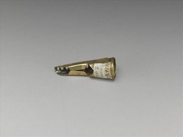 銀鍍金鏤空錢紋指甲套