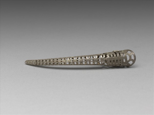 銀鏤空古錢福壽紋指甲套