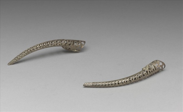 銀鏤空古錢福壽紋指甲套