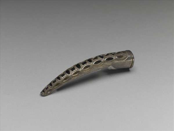 銀鍍金鏤空古錢紋指甲套