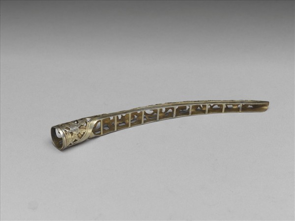 銀鍍金鏤空花卉指甲套