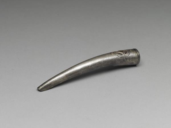 銀古錢紋指甲套