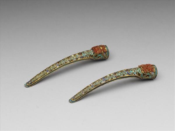 點翠緝米珠雙囍雲紋指甲套