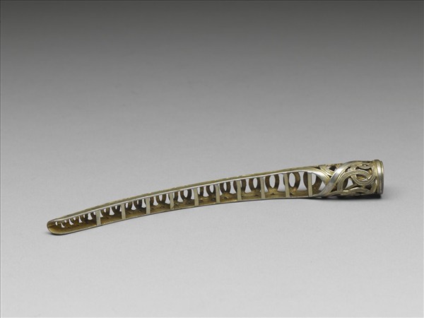 銅鍍金鏤空錢紋指甲套