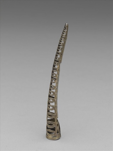 銀鍍金鏤空錢紋指甲套