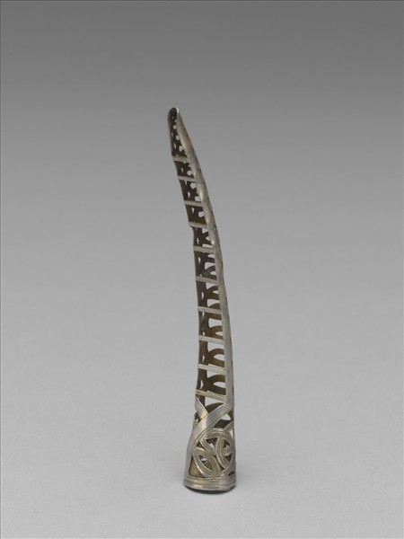 銀鍍金鏤空錢紋指甲套