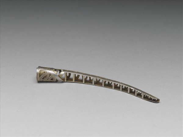 銀鍍金鏤空錢紋指甲套