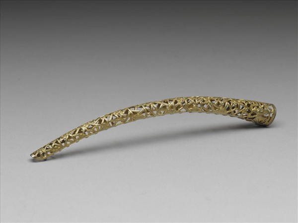 銅鎏金鏤空福壽冰梅紋指甲套