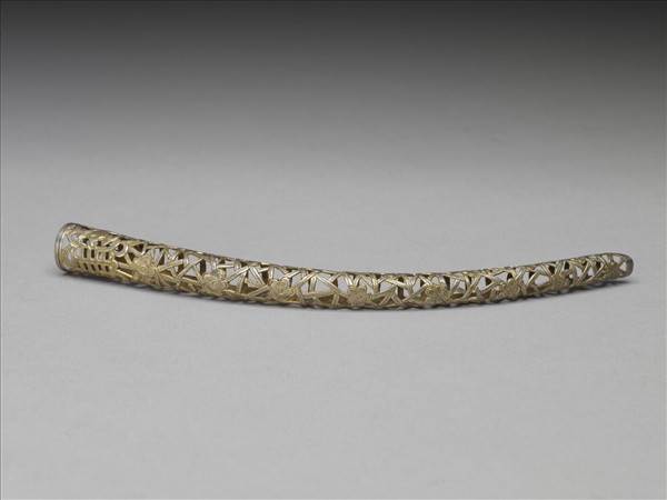 銅鎏金鏤空福壽冰梅紋指甲套