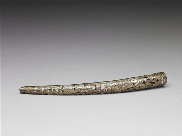 銅鎏金鏤空梅竹紋指甲套