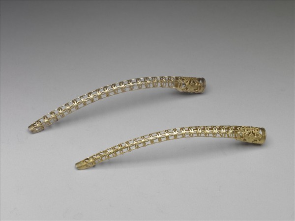 銅鍍金鏤空福壽錢紋指甲套