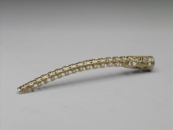 銅鍍金鏤空福壽錢紋指甲套