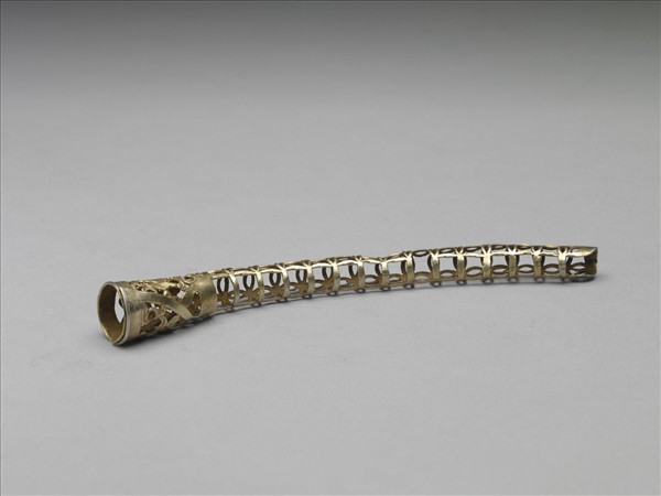 銅鍍金鏤空福壽錢紋指甲套