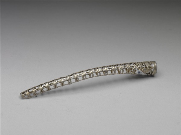 銅鍍金鏤空福壽錢紋指甲套