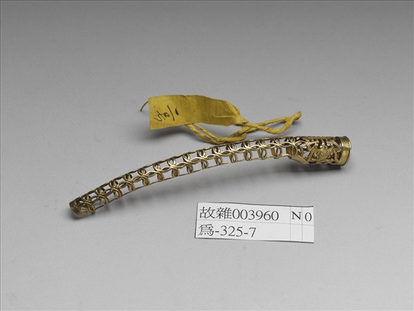 銅鍍金鏤空福壽錢紋指甲套