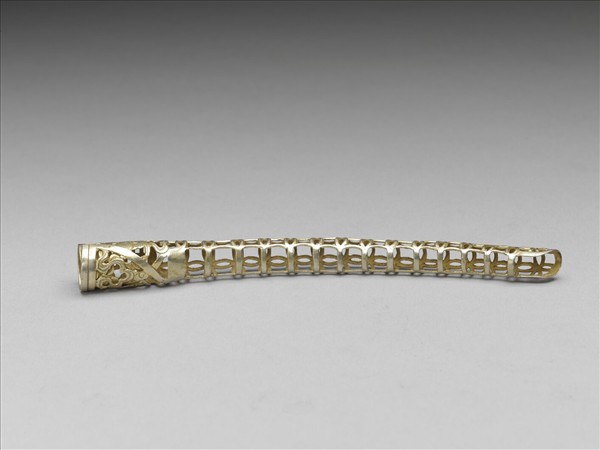 銅鍍金鏤空福壽錢紋指甲套