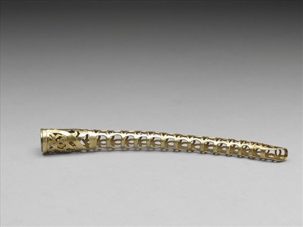 銅鍍金鏤空福壽錢紋指甲套