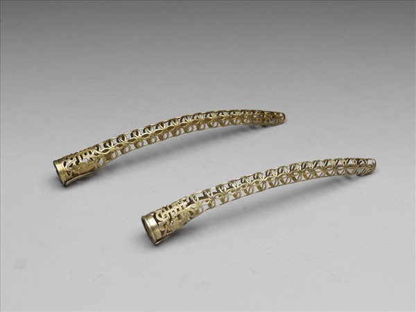 銅鍍金鏤空福壽錢紋指甲套