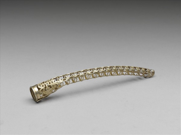 銅鍍金鏤空福壽錢紋指甲套