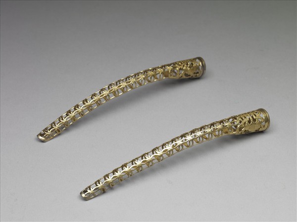 銅鍍金鏤空福壽錢紋指甲套