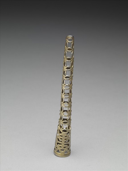 銅鍍金鏤空福壽錢紋指甲套