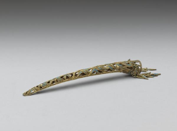 銅鍍金纍絲點翠竹葉紋流蘇指甲套