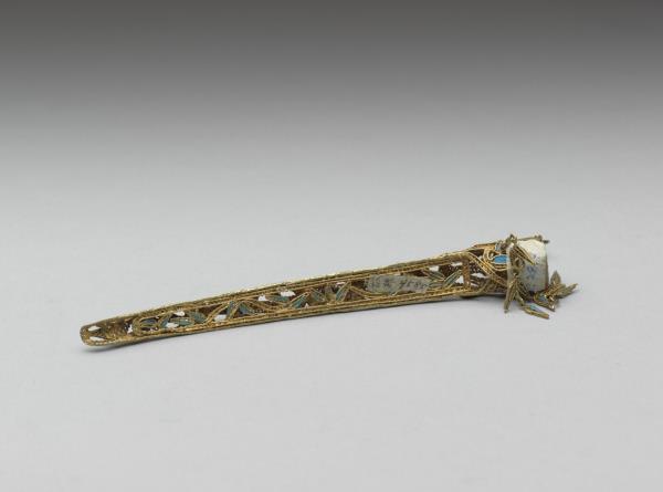 銅鍍金纍絲點翠竹葉紋流蘇指甲套