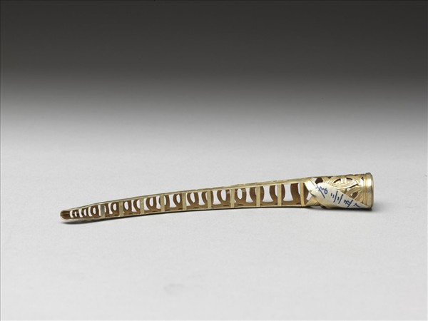 銅鍍金鏤空錢紋指甲套