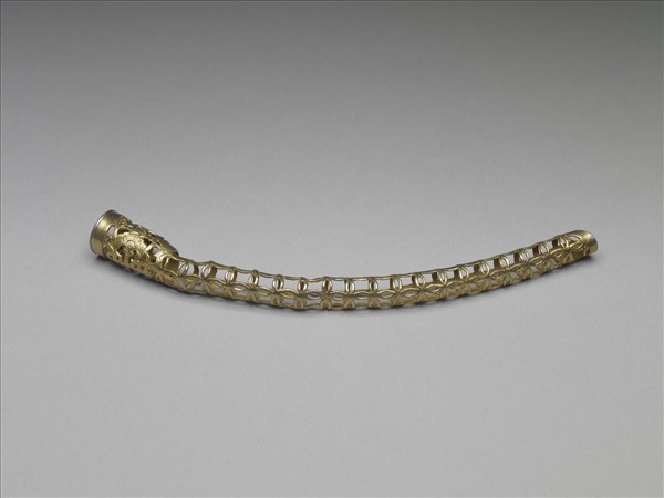 銅鍍金鏤空蝠壽紋指甲套