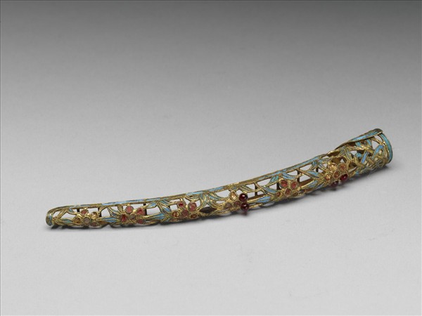 銅鍍金點翠嵌寶石鏤空花卉紋指甲套