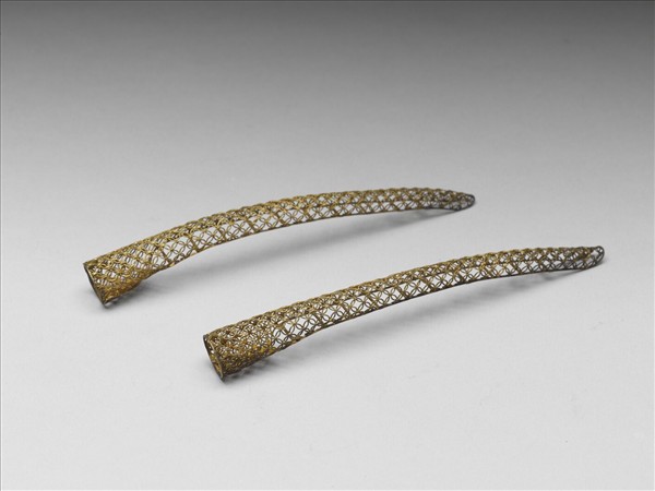 銅鍍金纍絲錢紋指甲套