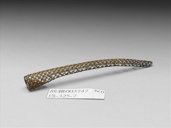 銅鍍金纍絲錢紋指甲套