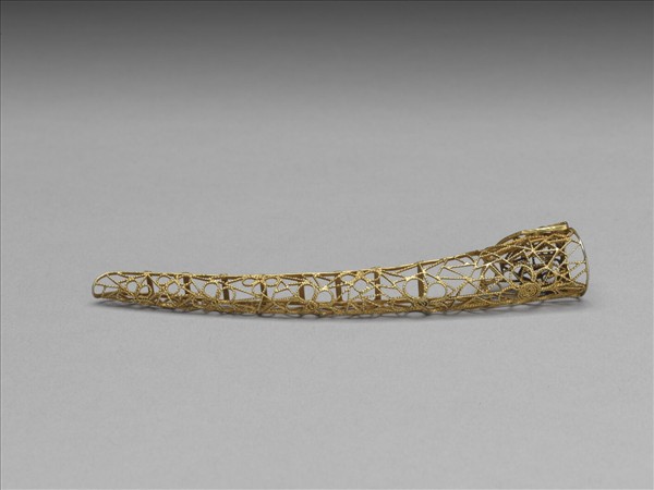 銅鍍金纍絲冰梅紋指甲套